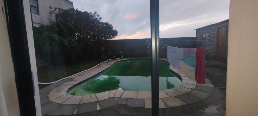 3 Bedroom Property for Sale in Strandfontein Village Western Cape